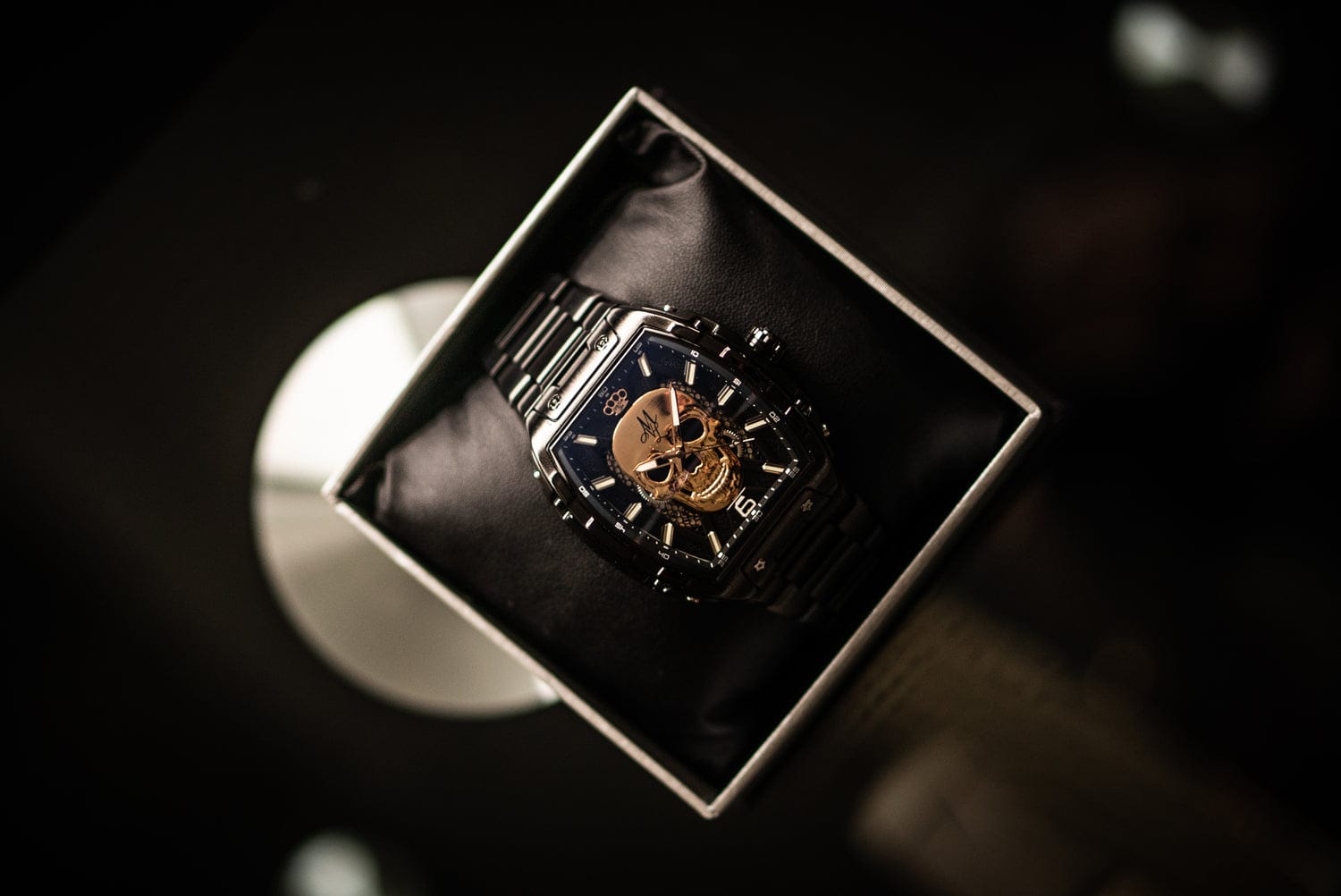 Montre automatique MVL crâne mouvement japonais / bracelet acier noir/noir