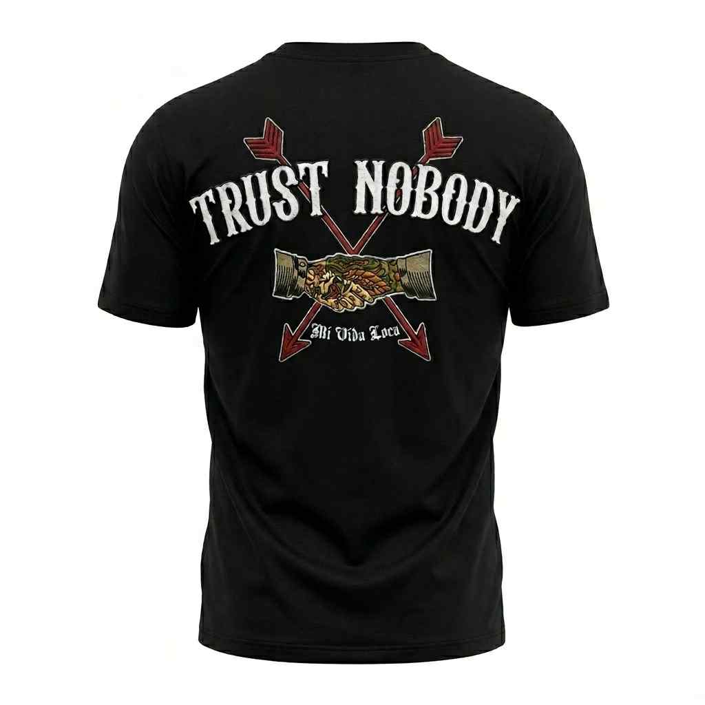 Trust nobody embroidery T-shirt black