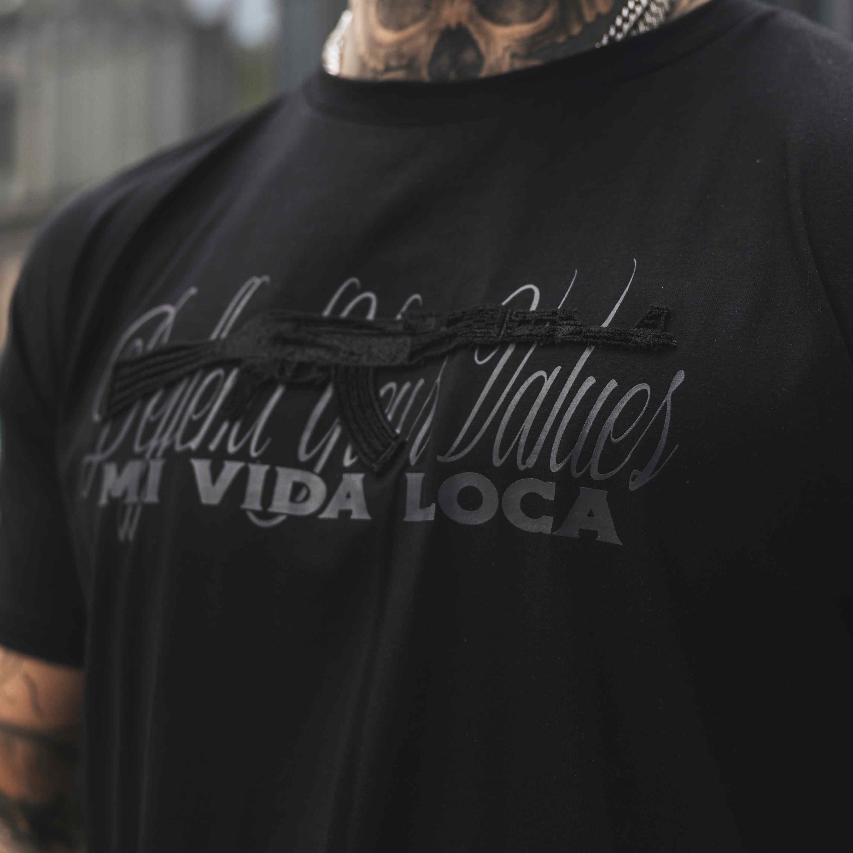 Camiseta «Deffend your values» - negra