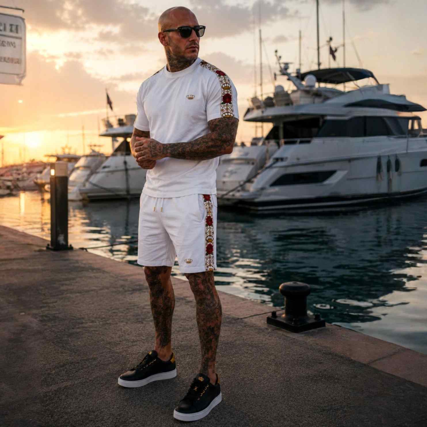 Calavera jogger shorts - white