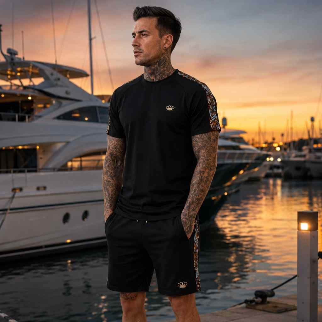 Savage ornate T-shirt black
